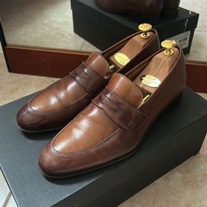 Used Acemarks loafers, comes with original box and original shoe trees.